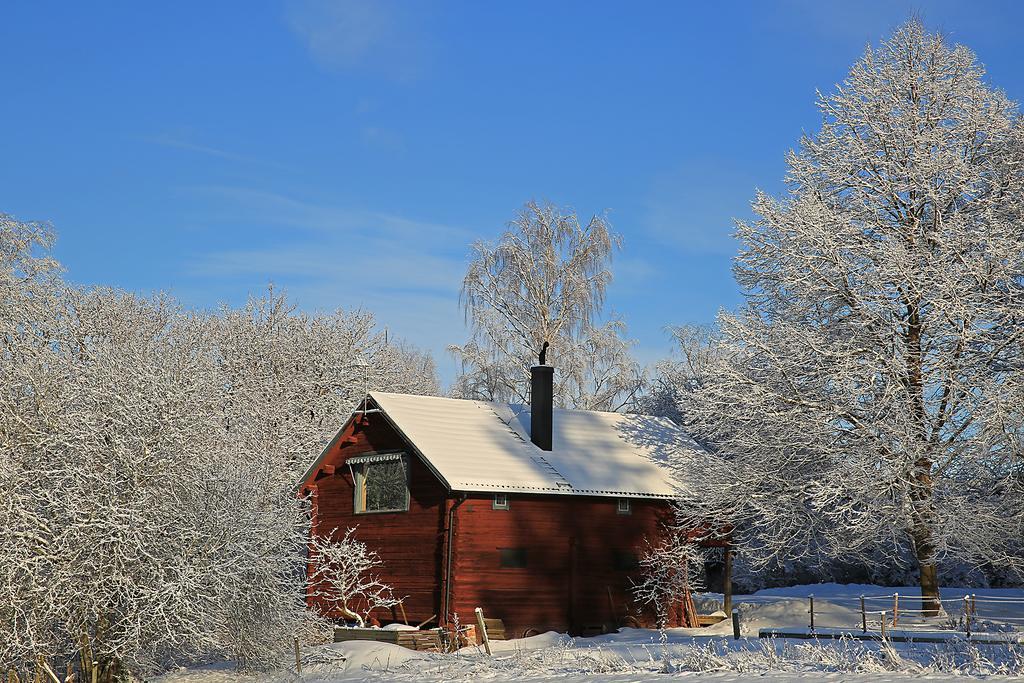 Olsbacka Gard Bed & Breakfast Falun Exterior photo