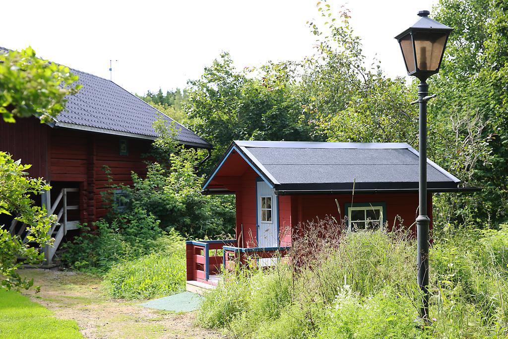 Olsbacka Gard Bed & Breakfast Falun Exterior photo