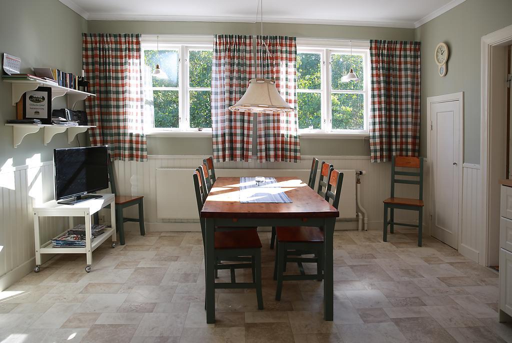 Olsbacka Gard Bed & Breakfast Falun Exterior photo